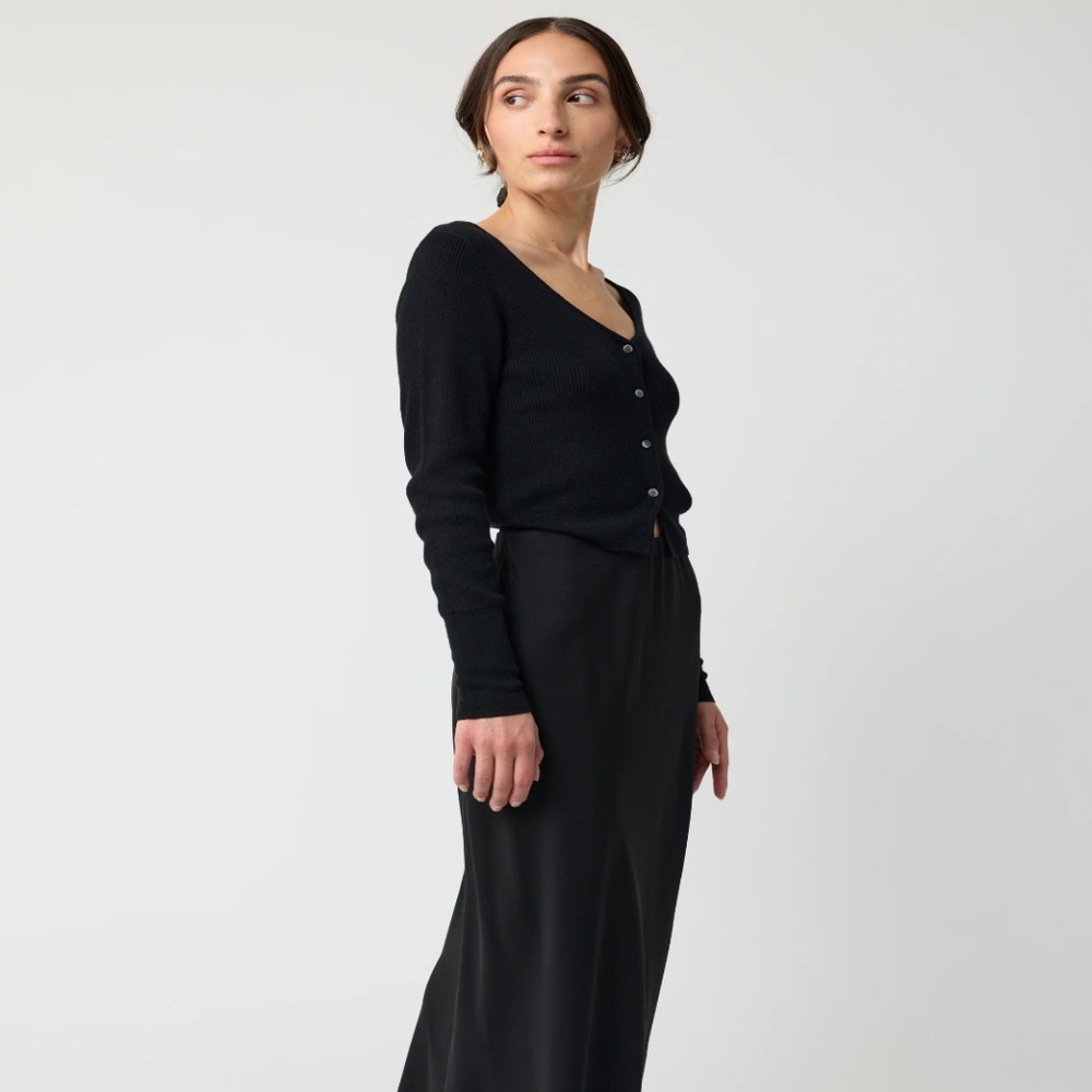 Almina Concept Black Ribbed Crop Cardigan Sweater Women’s Size M